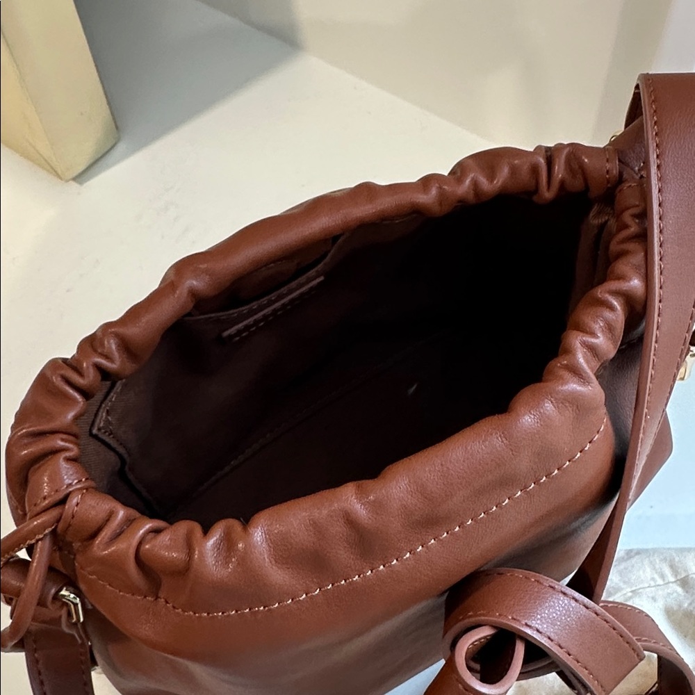 A.P.C Ninon Mini bag in Hazelnut, New with Dust Bag - Picture 5 of 15